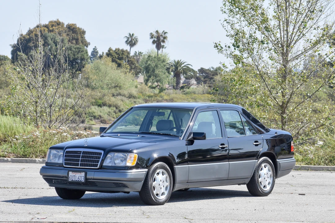 1995 Mercedes-Benz W124 E-Class - Image 3 of 31