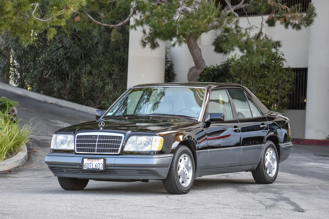 1995 Mercedes-Benz W124 E-Class - Image 4 of 31