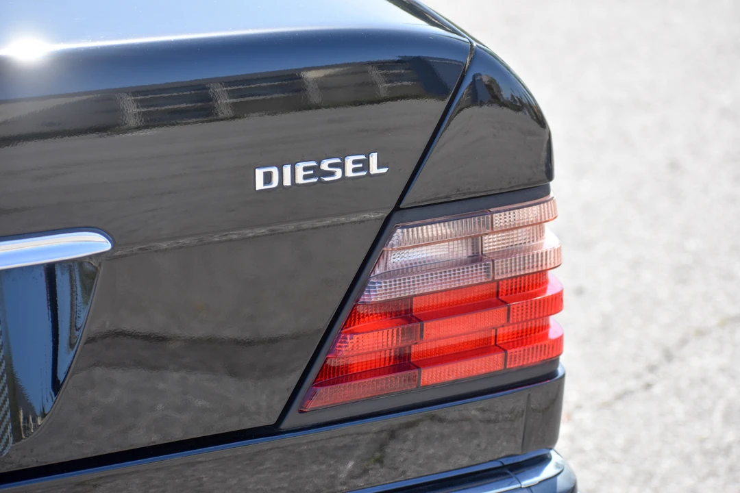 1995 Mercedes-Benz W124 E-Class - Image 30 of 31