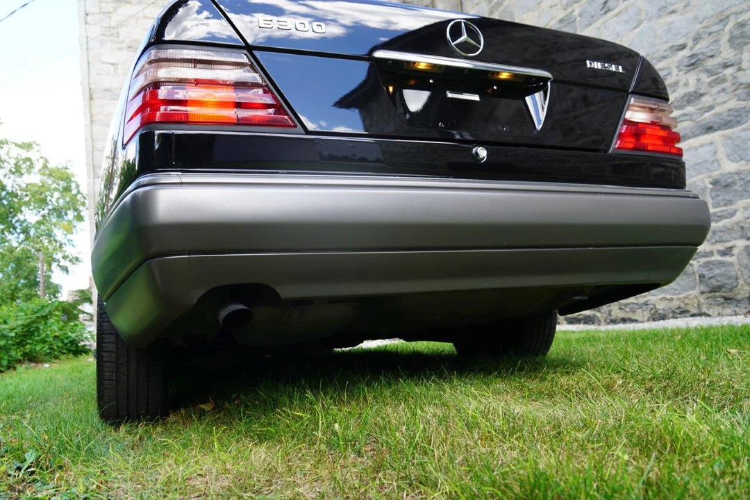 1995 Mercedes-Benz W124 E-Class - Image 19 of 31
