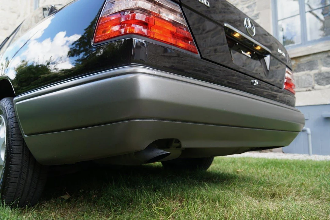 1995 Mercedes-Benz W124 E-Class - Image 28 of 31