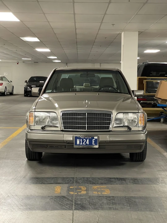 1995 Mercedes-Benz W124 E-Class - Image 13 of 31