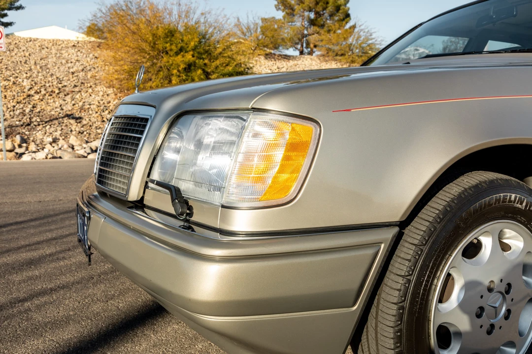 1995 Mercedes-Benz W124 E-Class - Image 17 of 31