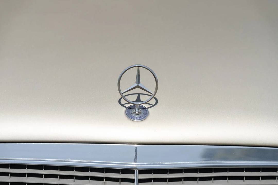 1995 Mercedes-Benz W124 E-Class - Image 30 of 31