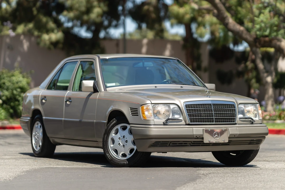 1995 Mercedes-Benz W124 E-Class - Image 4 of 31