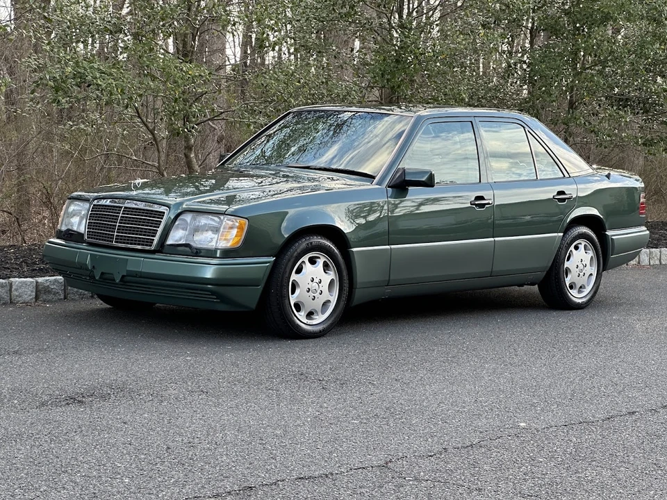 1995 Mercedes-Benz W124 E-Class - Image 3 of 31