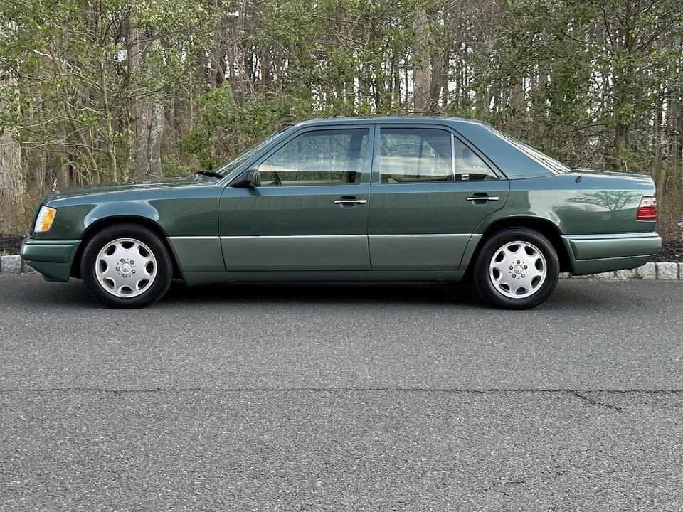 1995 Mercedes-Benz W124 E-Class - Image 15 of 31