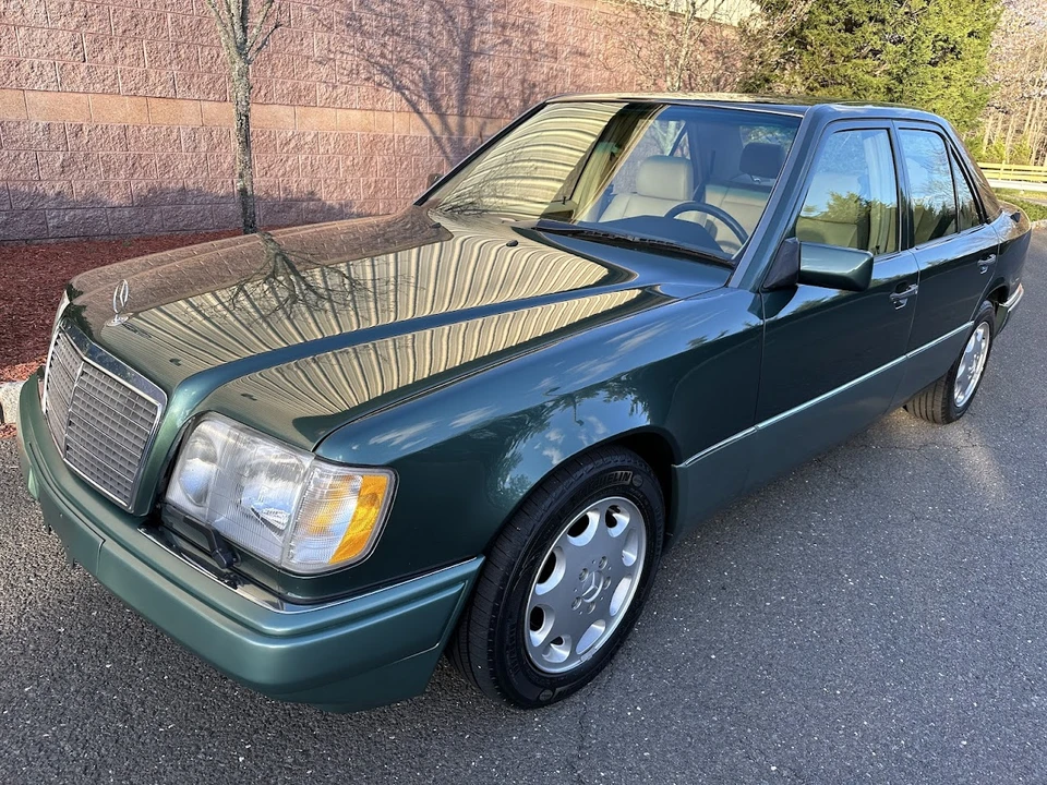 1995 Mercedes-Benz W124 E-Class - Image 19 of 31