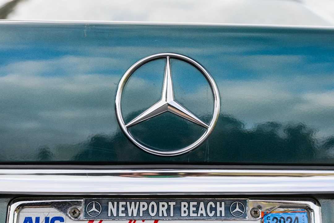 1995 Mercedes-Benz W124 E-Class - Image 23 of 31
