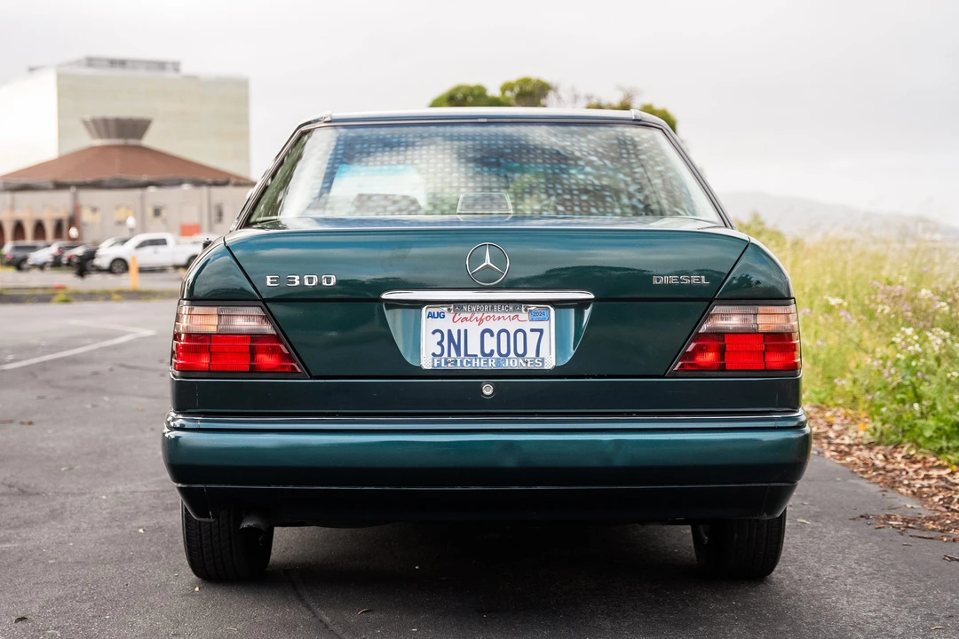 1995 Mercedes-Benz W124 E-Class - Image 5 of 31