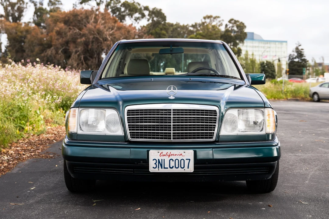 1995 Mercedes-Benz W124 E-Class - Image 9 of 31