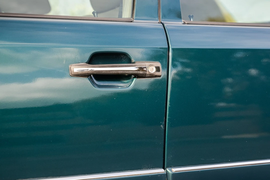 1995 Mercedes-Benz W124 E-Class - Image 18 of 31