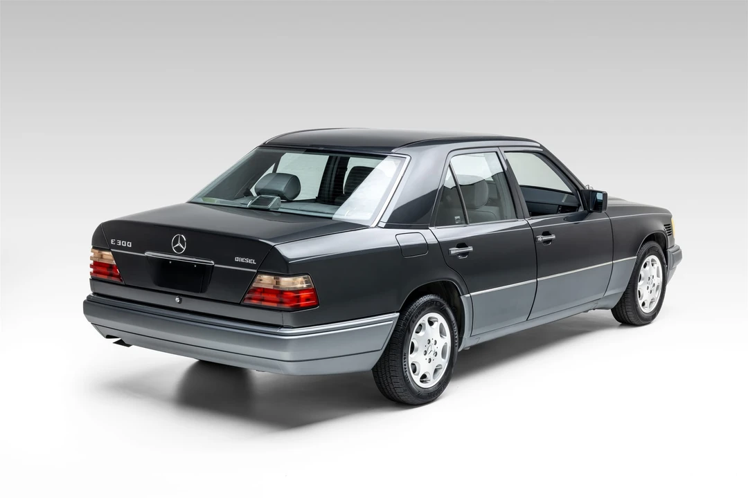 1995 Mercedes-Benz W124 E-Class - Image 9 of 31