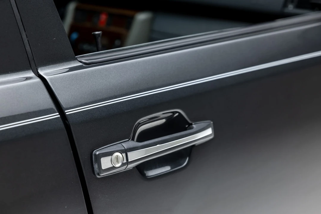 1995 Mercedes-Benz W124 E-Class - Image 25 of 31