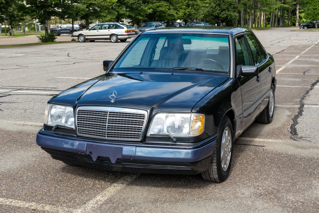 1995 Mercedes-Benz W124 E-Class - Image 5 of 31