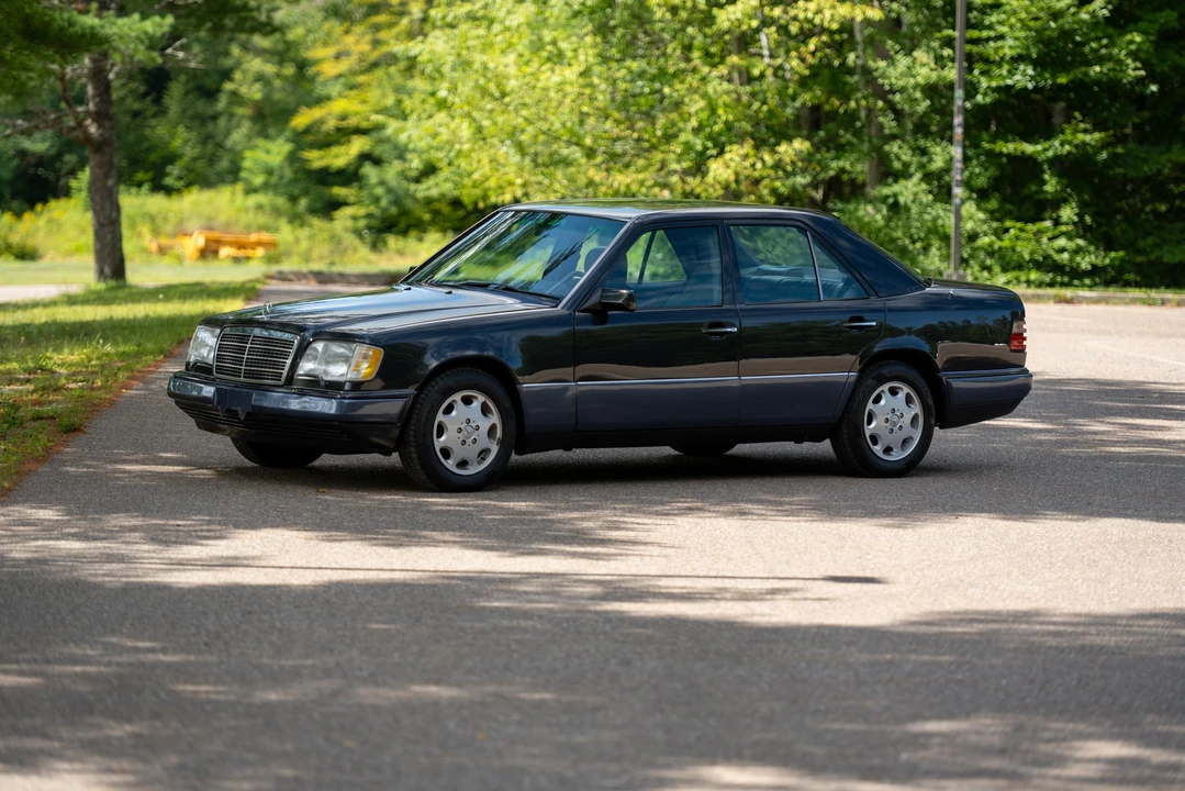 1995 Mercedes-Benz W124 E-Class - Image 29 of 31