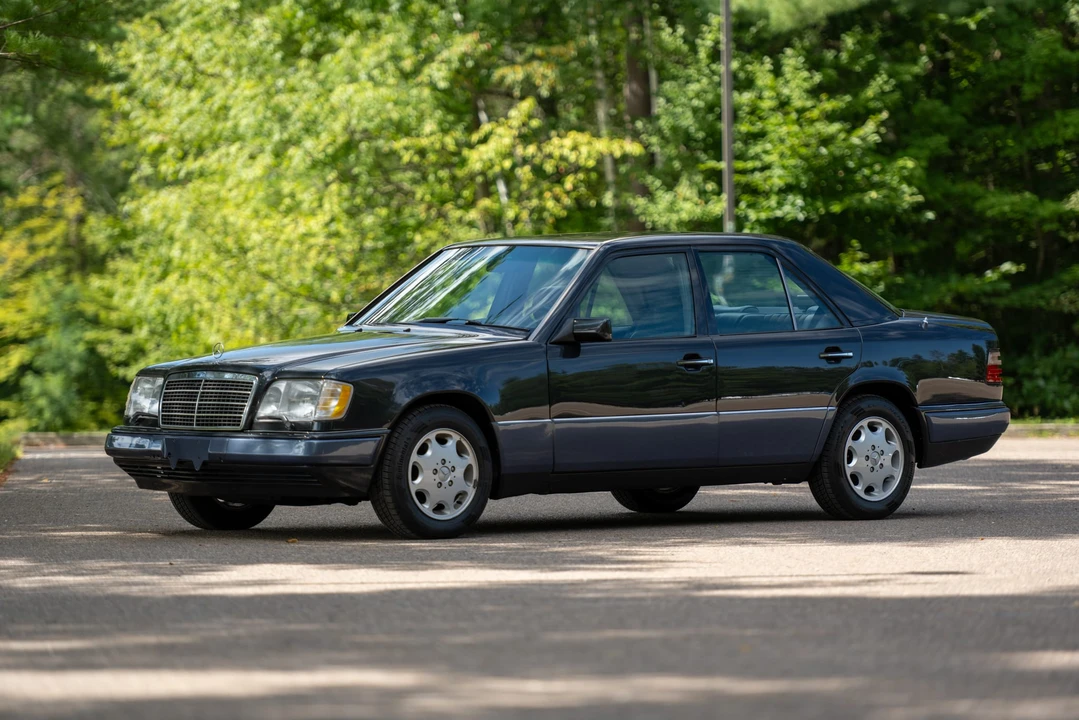 1995 Mercedes-Benz W124 E-Class - Image 28 of 31