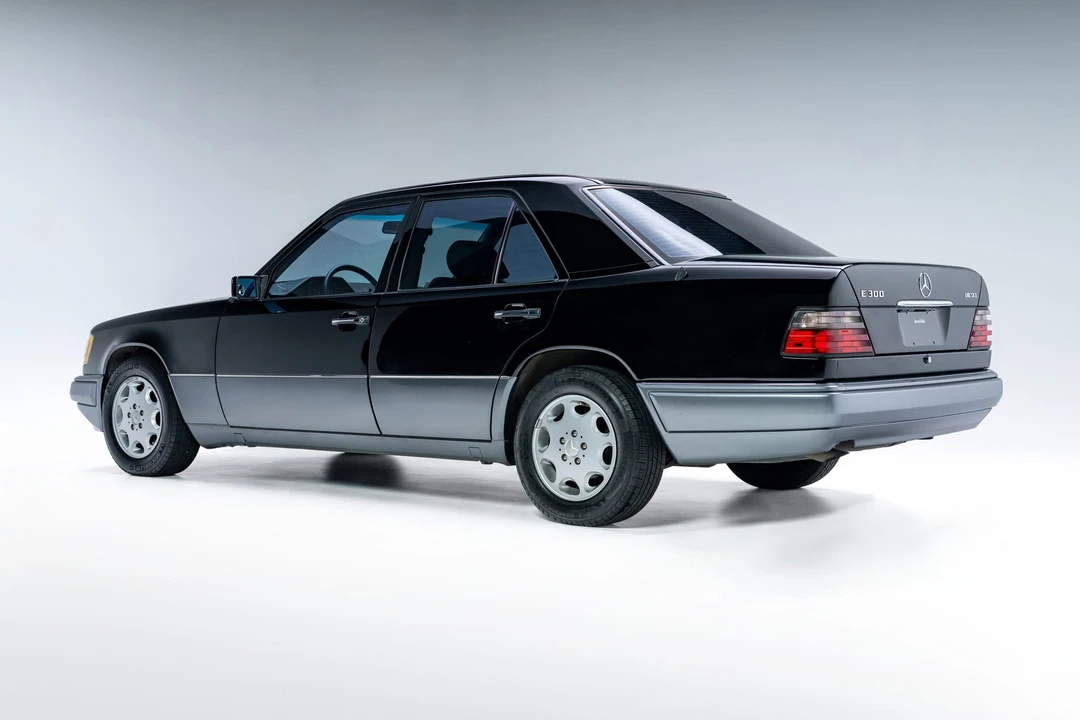 1995 Mercedes-Benz W124 E-Class - Image 23 of 31