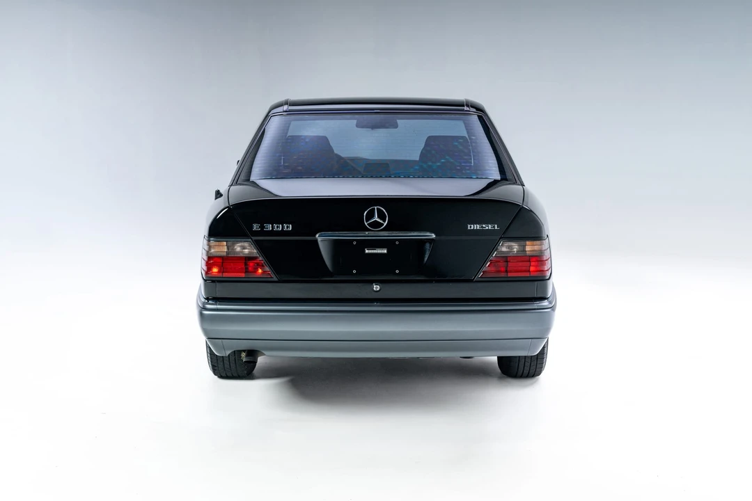 1995 Mercedes-Benz W124 E-Class - Image 20 of 31