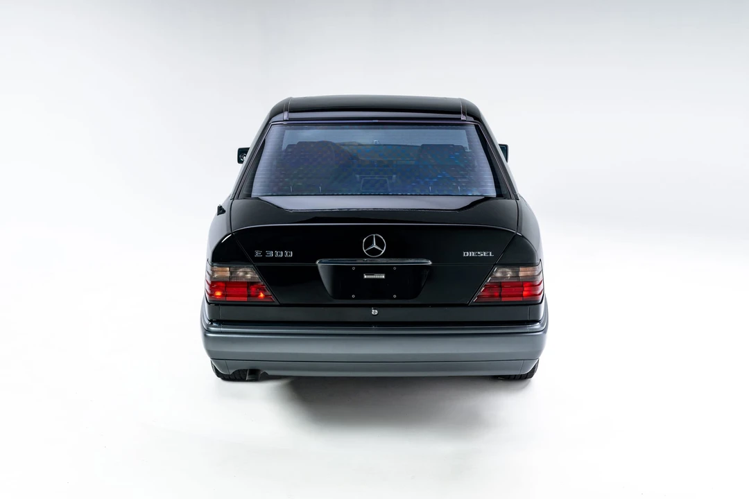 1995 Mercedes-Benz W124 E-Class - Image 19 of 31