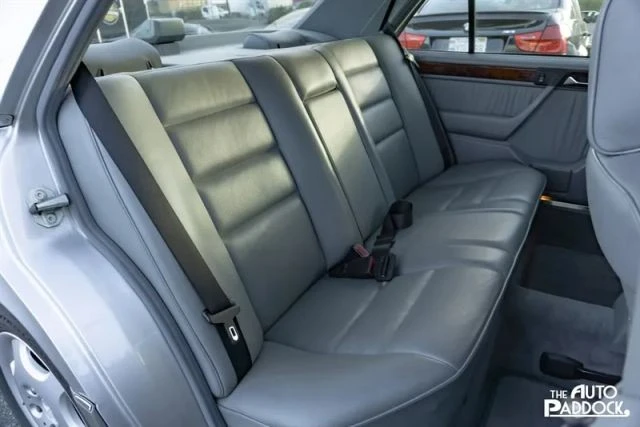 1995 Mercedes-Benz W124 E-Class - Image 16 of 21