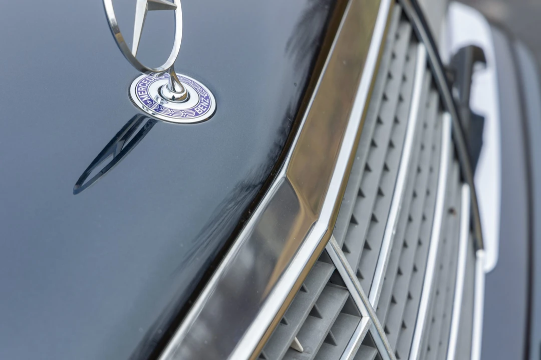 1995 Mercedes-Benz W124 E-Class - Image 18 of 31