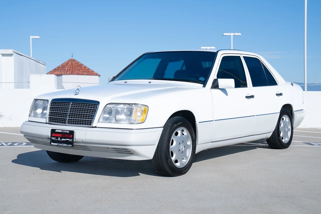 1995 Mercedes-Benz W124 E-Class - Image 2 of 21