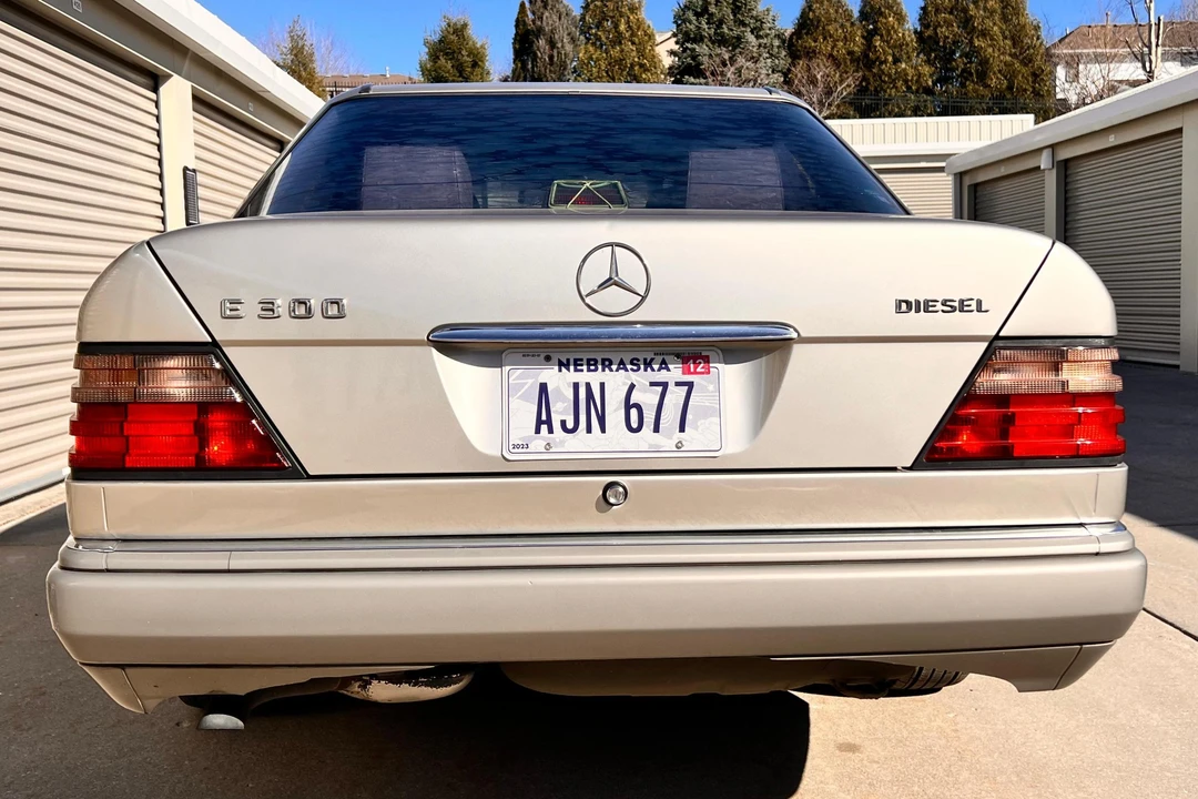 1995 Mercedes-Benz W124 E-Class - Image 5 of 31