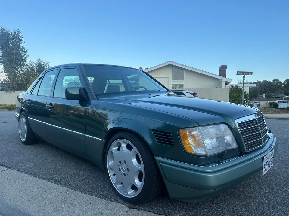 1995 Mercedes-Benz W124 E-Class - Image 15 of 31