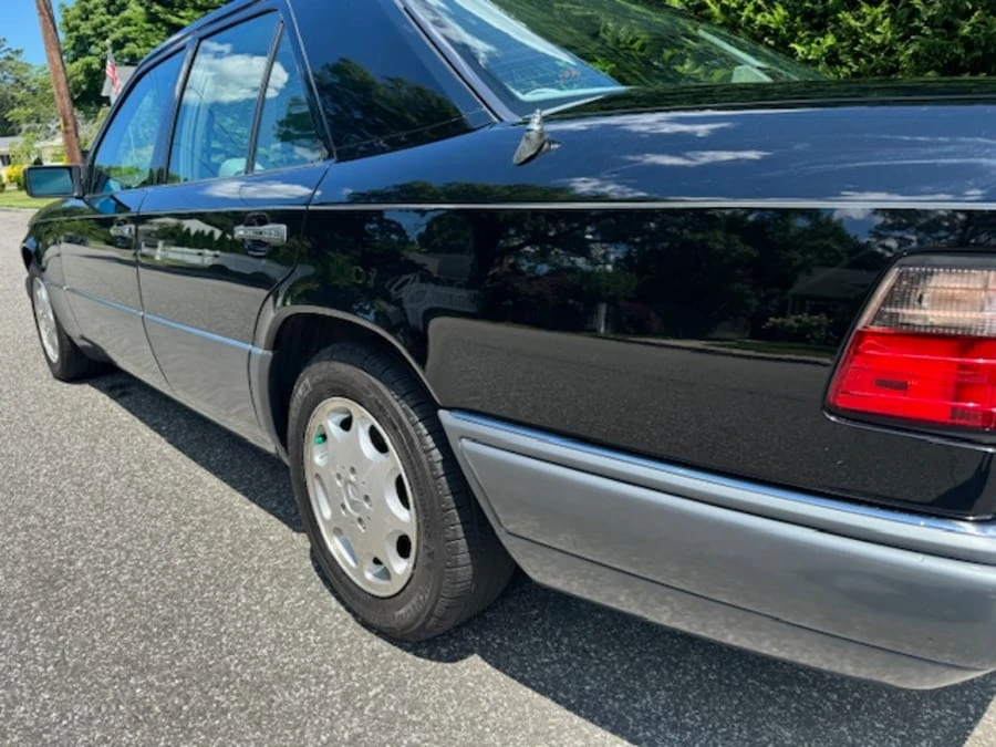 1995 Mercedes-Benz W124 E-Class - Image 7 of 23