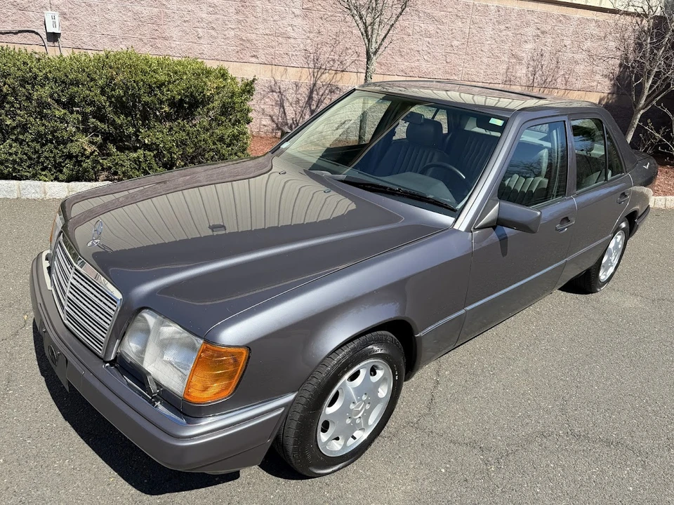 1995 Mercedes-Benz W124 E-Class - Image 27 of 31