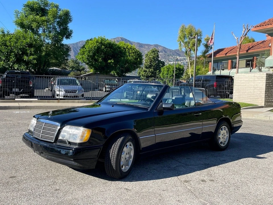 1995 Mercedes-Benz W124 E-Class - Image 4 of 21
