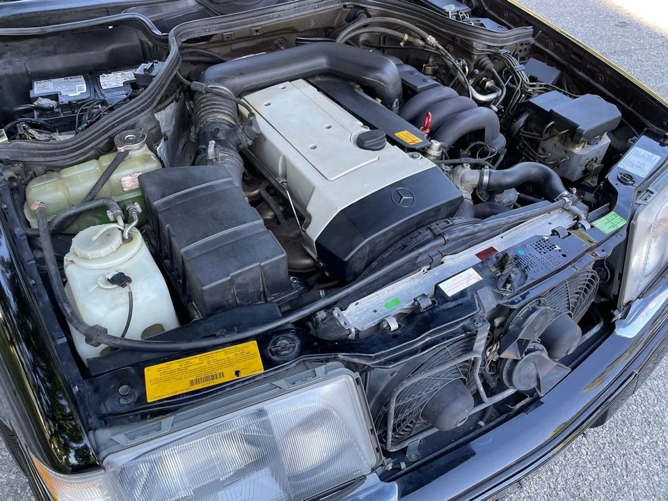 1995 Mercedes-Benz W124 E-Class - Image 21 of 21