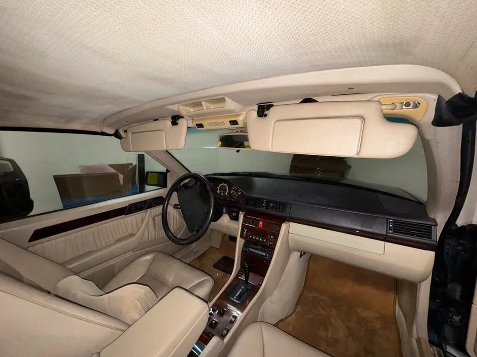 1995 Mercedes-Benz W124 E-Class - Image 9 of 16