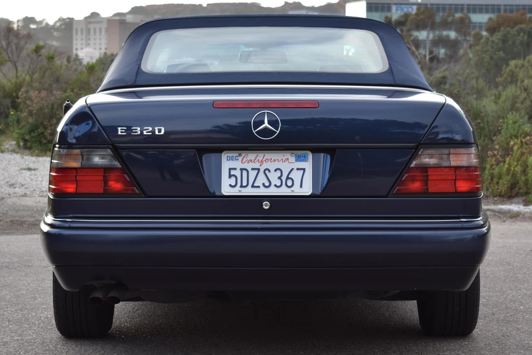1995 Mercedes-Benz W124 E-Class - Image 5 of 5