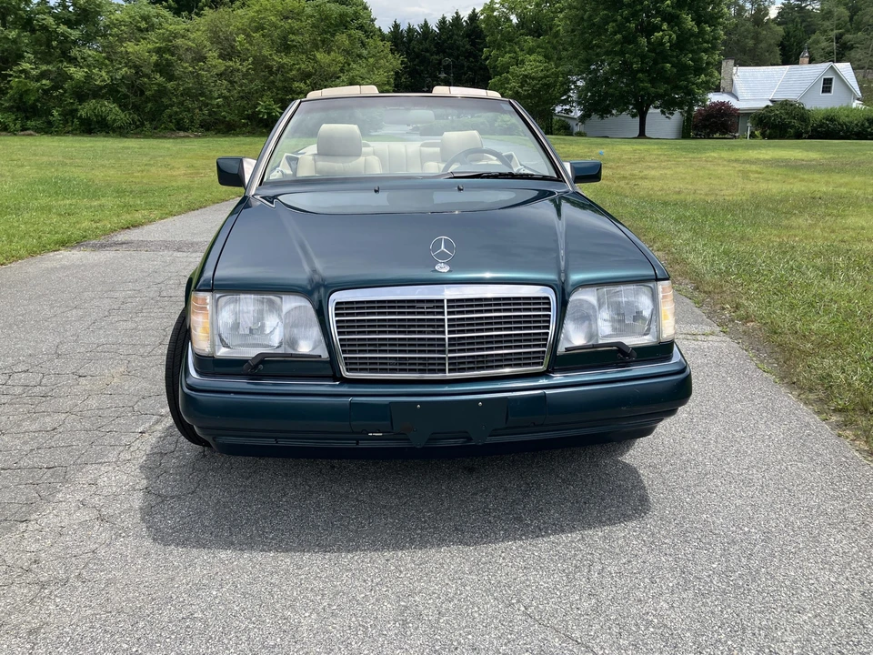 1995 Mercedes-Benz W124 E-Class - Image 10 of 31
