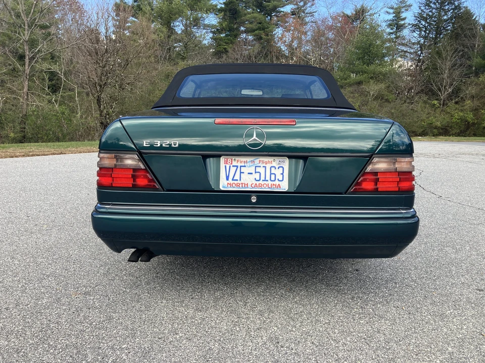 1995 Mercedes-Benz W124 E-Class - Image 21 of 31
