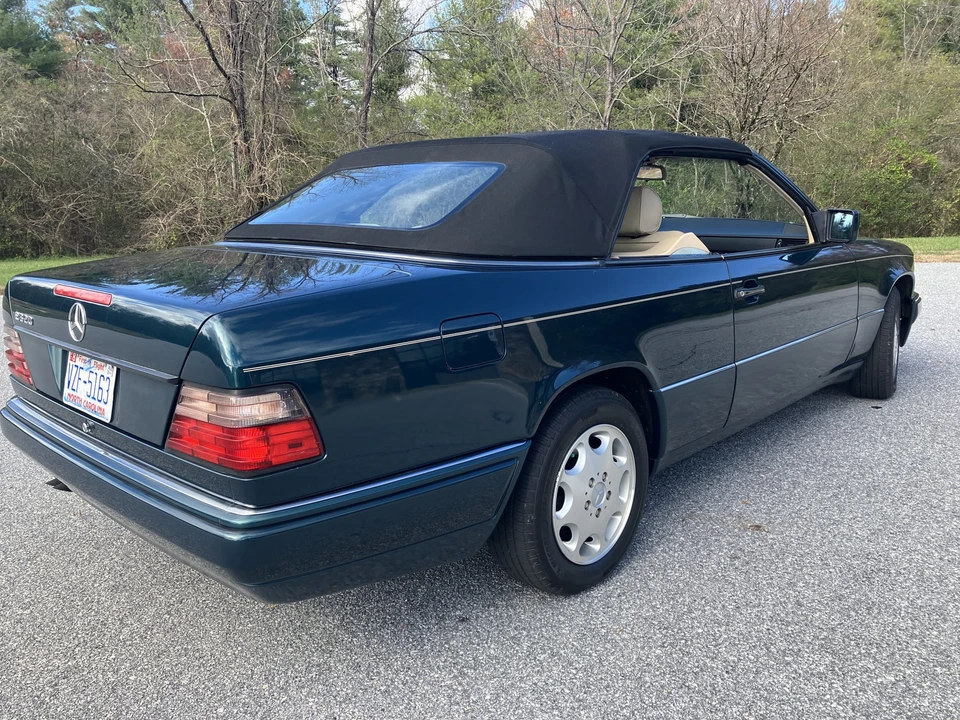 1995 Mercedes-Benz W124 E-Class - Image 20 of 31