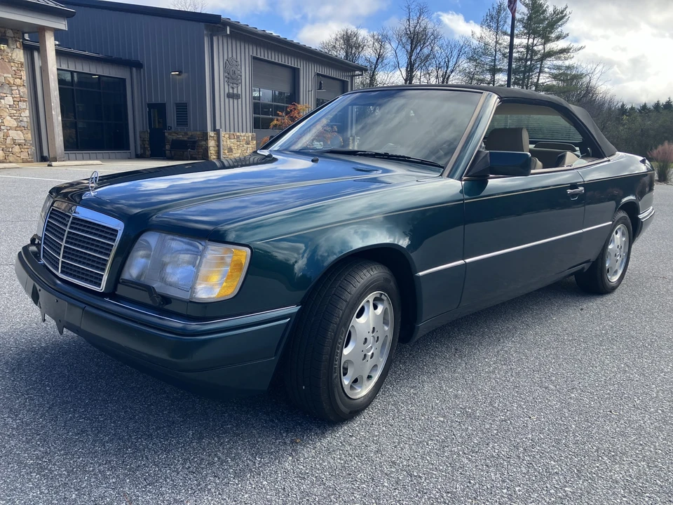 1995 Mercedes-Benz W124 E-Class - Image 16 of 31