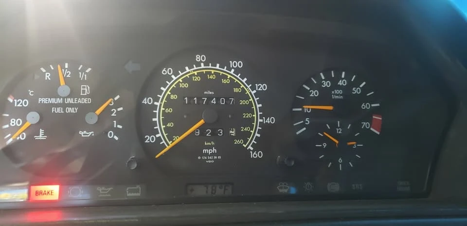 1995 Mercedes-Benz W124 E-Class - Image 5 of 14