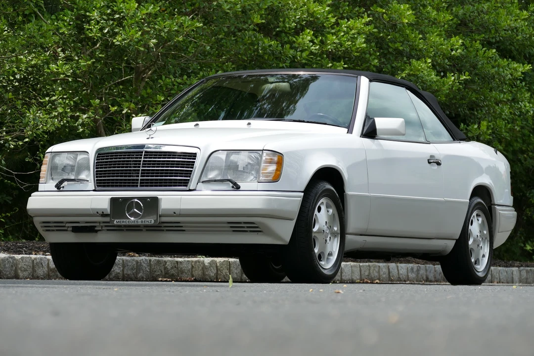 1995 Mercedes-Benz W124 E-Class - Image 18 of 31