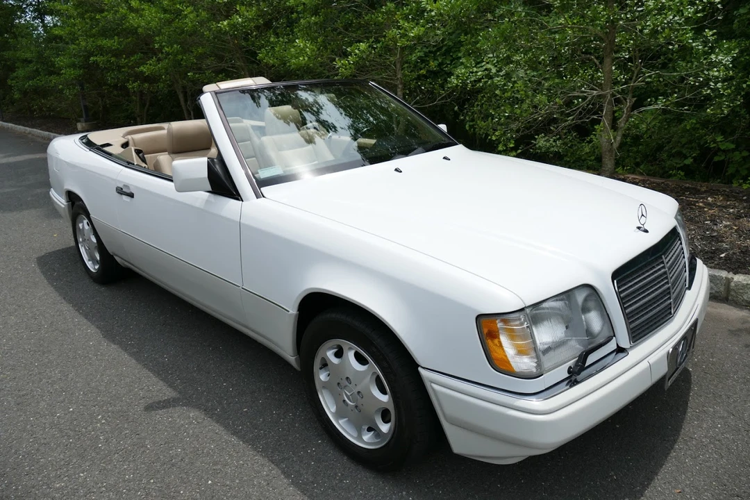 1995 Mercedes-Benz W124 E-Class - Image 16 of 31