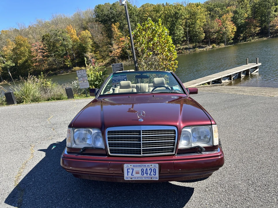 1995 Mercedes-Benz W124 E-Class - Image 12 of 31
