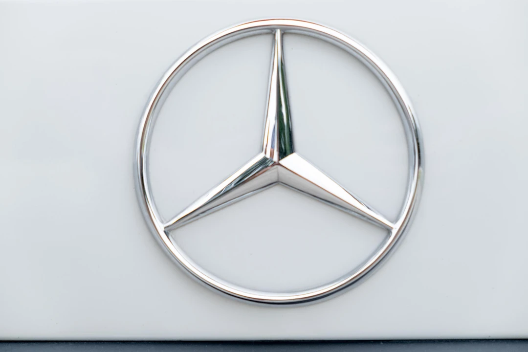 1995 Mercedes-Benz W124 E-Class - Image 25 of 31