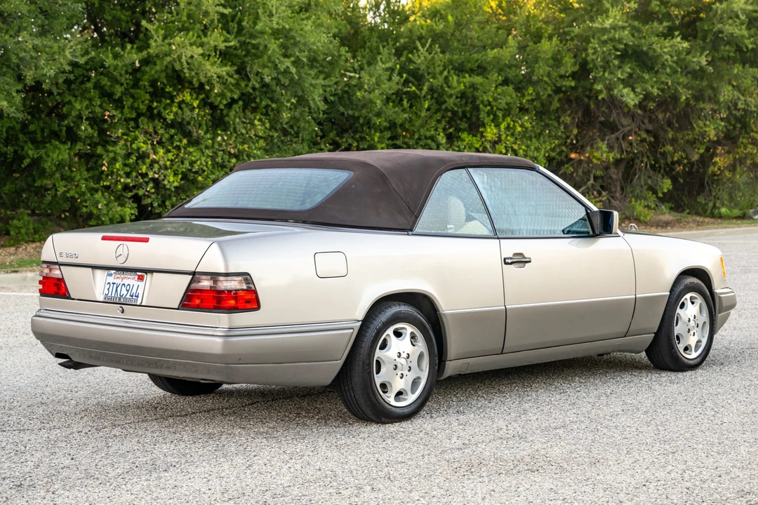 1995 Mercedes-Benz W124 E-Class - Image 14 of 31
