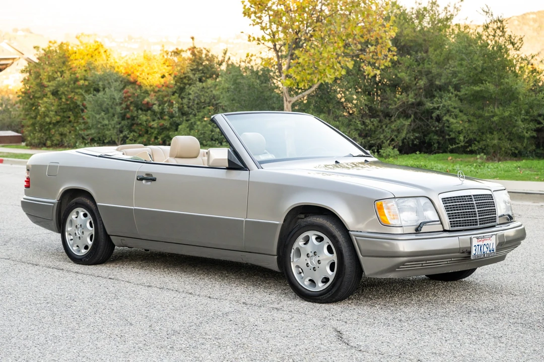 1995 Mercedes-Benz W124 E-Class - Image 8 of 31