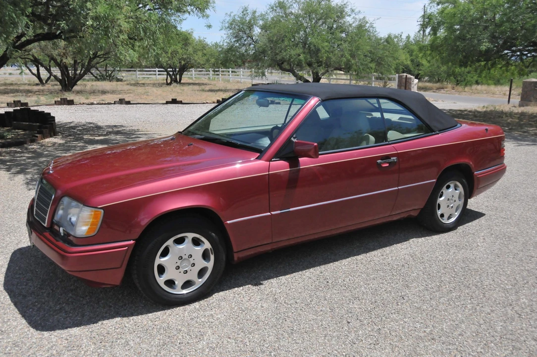 1995 Mercedes-Benz W124 E-Class - Image 4 of 31