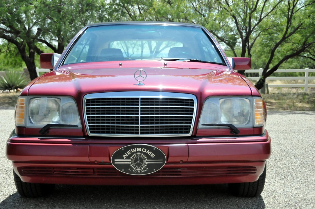 1995 Mercedes-Benz W124 E-Class - Image 16 of 31