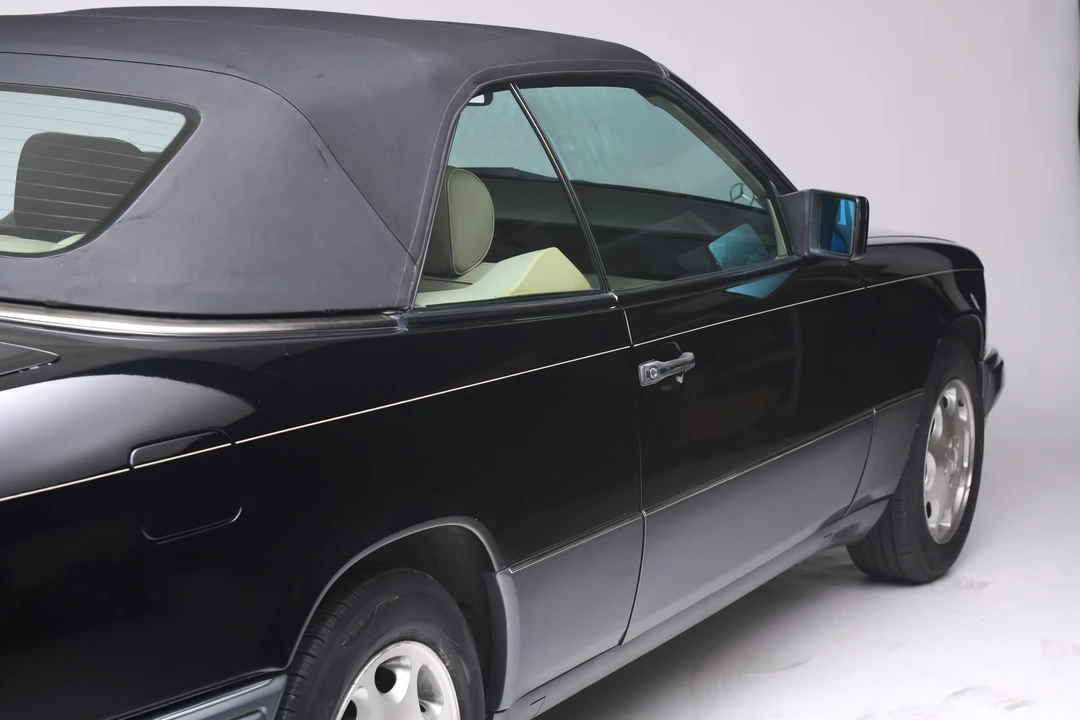 1995 Mercedes-Benz W124 E-Class - Image 20 of 31