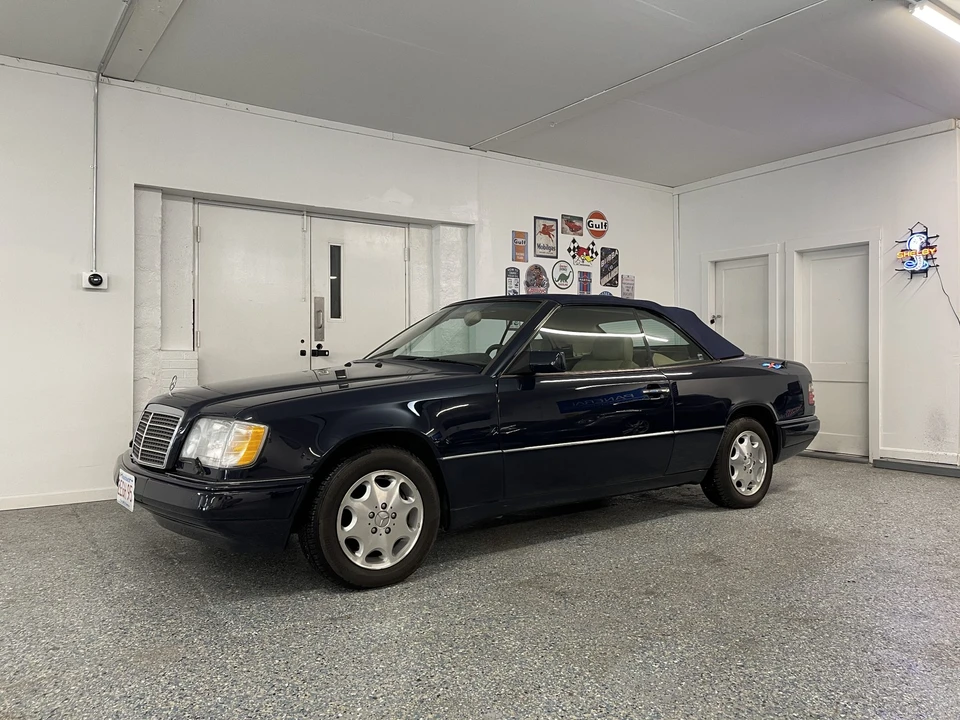 1995 Mercedes-Benz W124 E-Class - Image 4 of 31